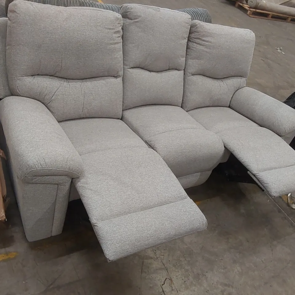 QUALITY DESIGNER 3 SEATER FABRIC UPHOLSTERED MANUAL RECLINING SOFA