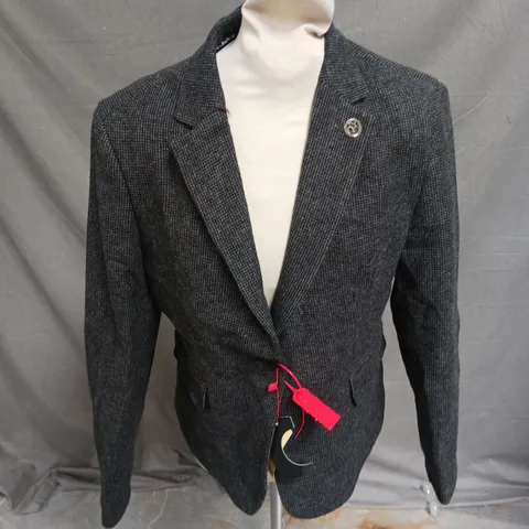 TRUCLOTHING JACKET IN GREY MULTI SIZE 10