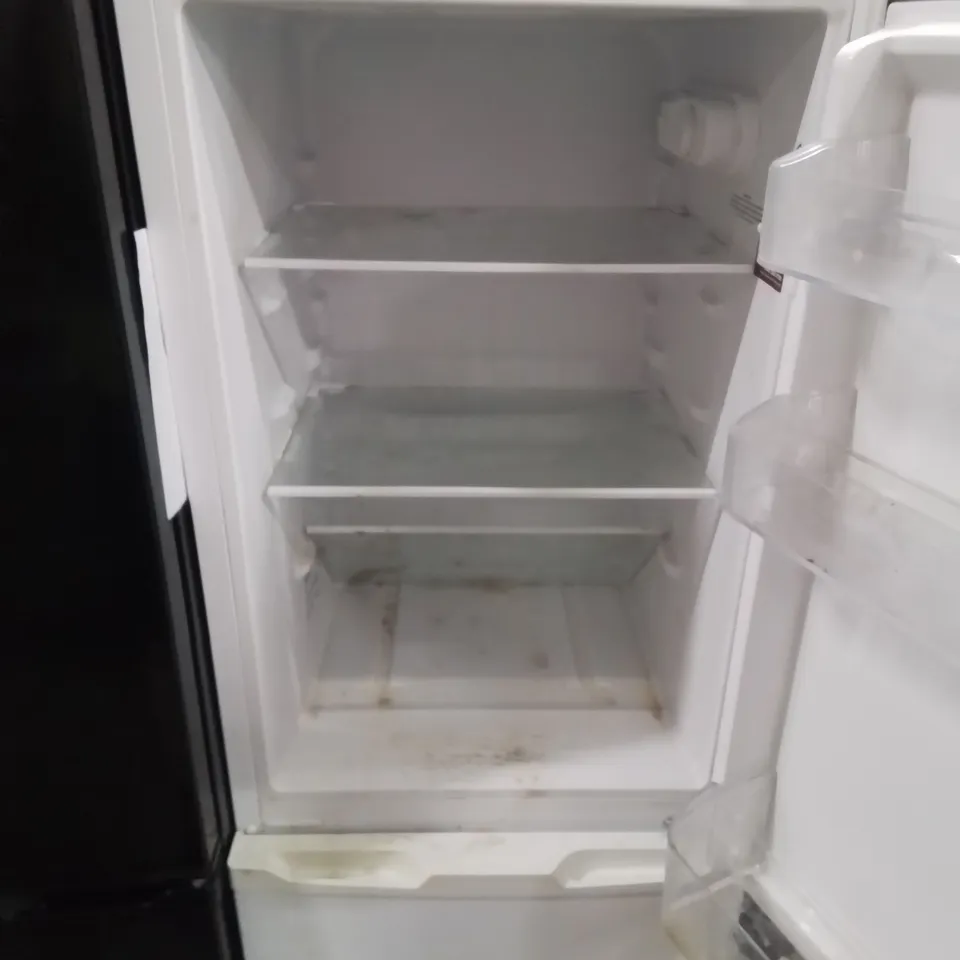 RUSSELL HOBBS LOW FROST FRIDGE FREEZER, 113L FRIDGE, 61L FREEZER - WHITE (50CM WIDE, 145CM HIGH) - UNPROCESSED RAW RETURN 