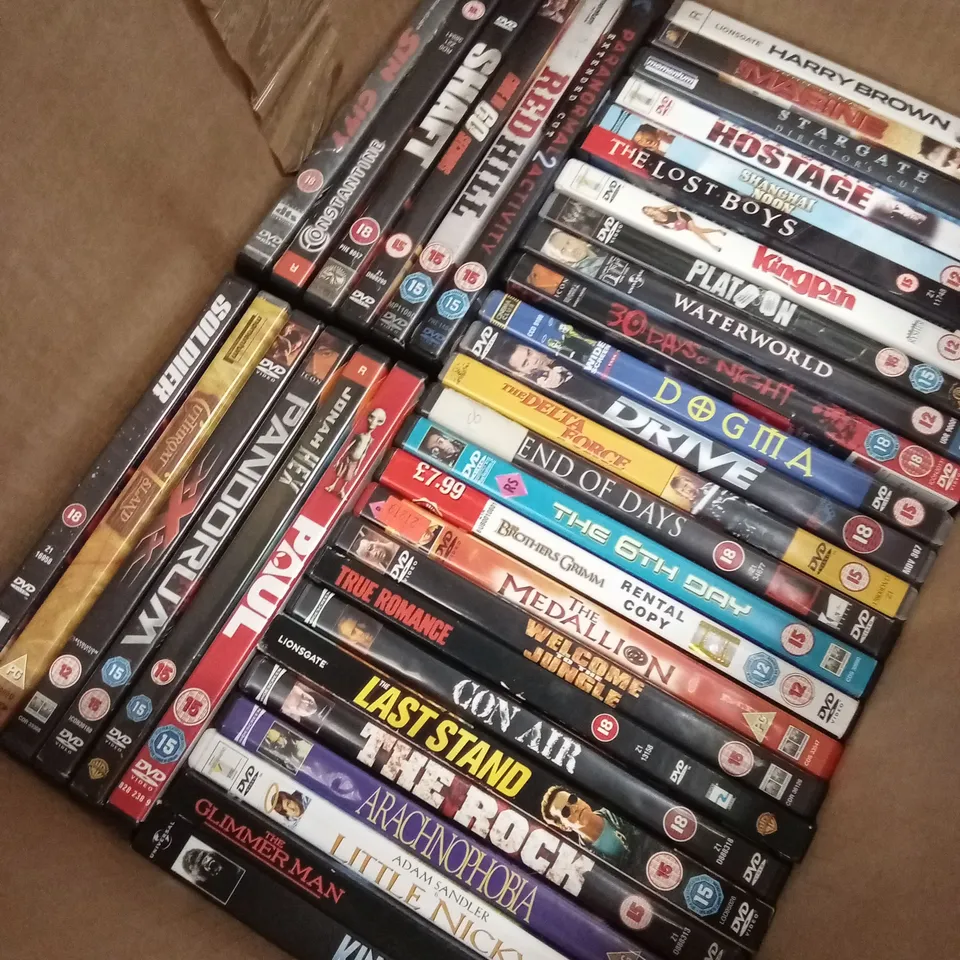 BOX TO CONTAIN A LARGE QUANTITY OF FILMS AND DVDs