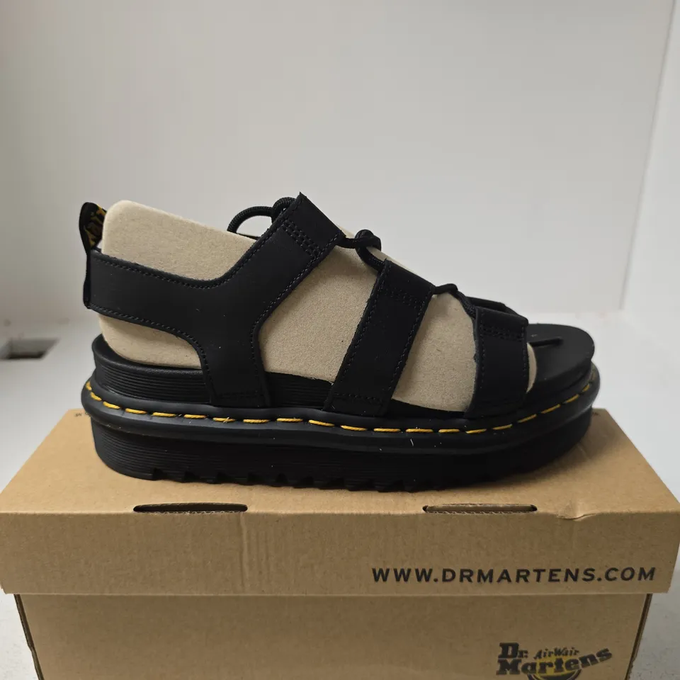 DR MARTENS NARTILLA BLACK UK 5 BOXED