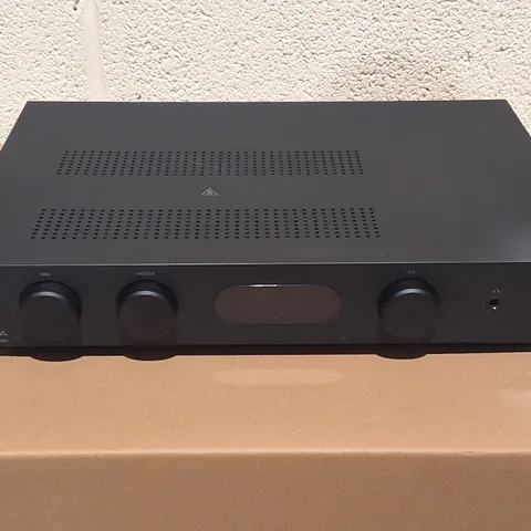 AUDIOLAB 6000A INTEGRATED AMPLIFIER