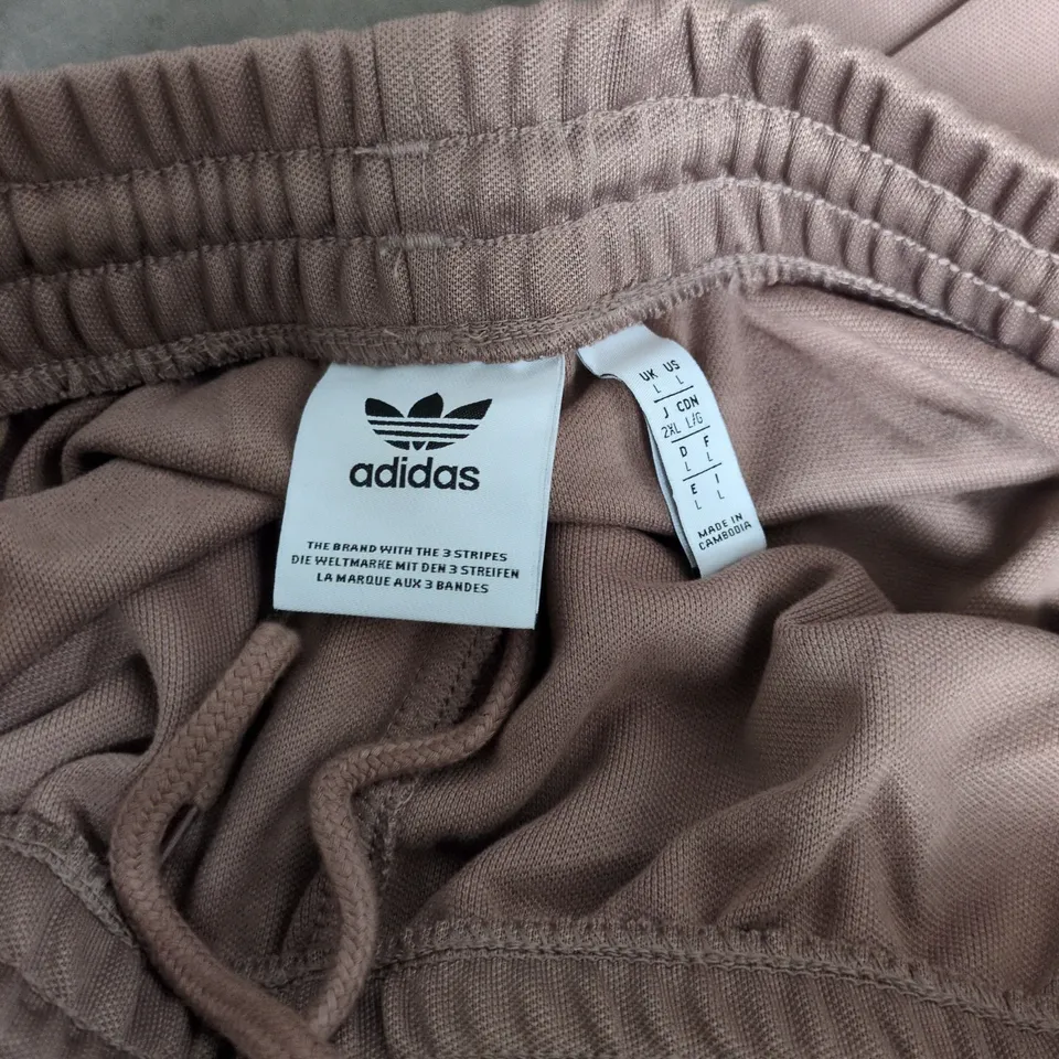 ADIDAS TRACK PANTS - BROWN WITH WHITE 3 STRIPES, UK L