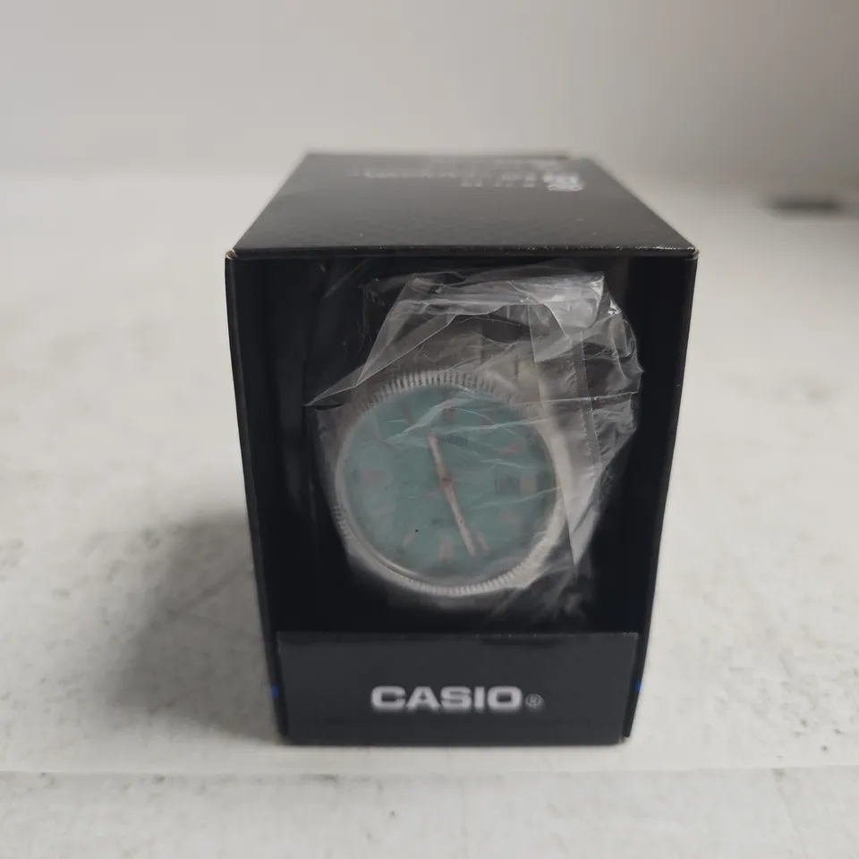 CASIO LADIES 39MM QUARTZ WATCH – BLUE DIAL, SILVER BRACELET (BOXED) – MTP-1302P