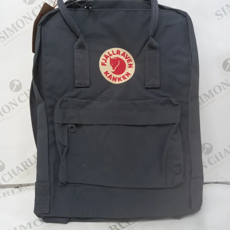 FJALLRAVEN KANKEN GREY BACKPACK 