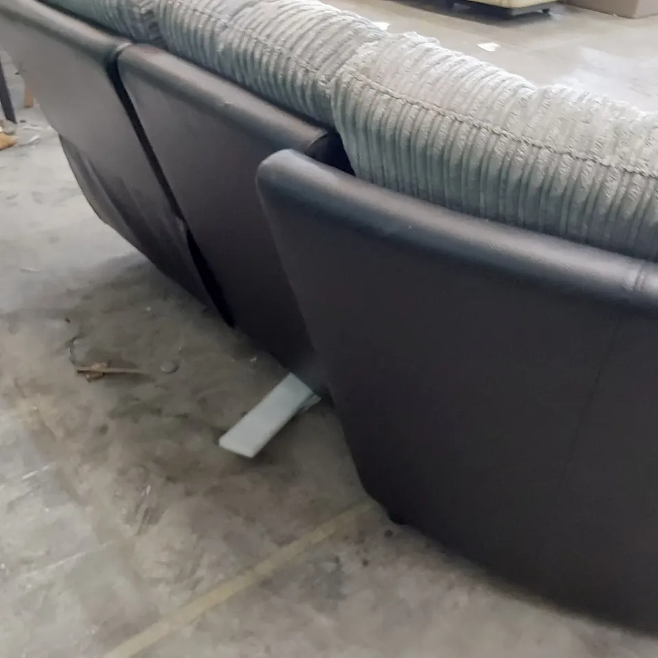 DESIGNER MANUAL END RECLINING CORNER GROUP BLACK FAUX LEATHER & GTEY JUMBO CHORD 