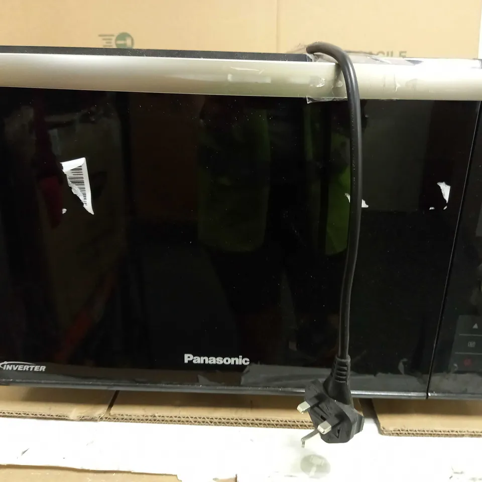 PANASONIC NN-DF386BBPQ 3-IN-1 COMBINATION MICROWAVE OVEN