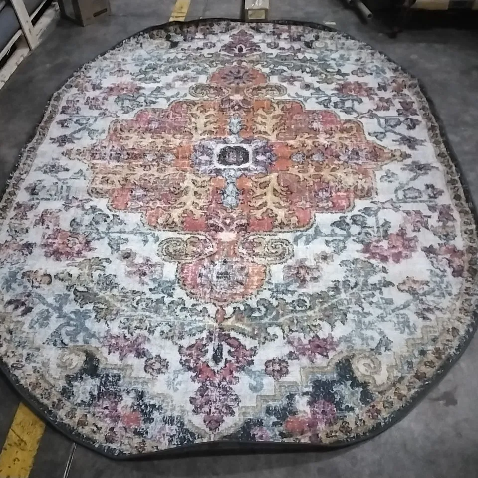 WYNINGS ORIENTAL AREA RUG APPROXIMATELY 200X275CM