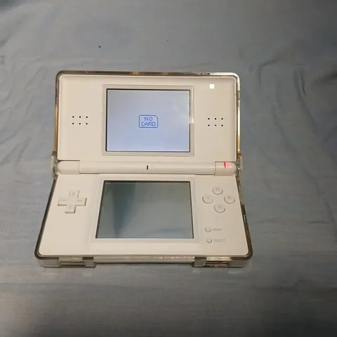 NINTENDO DS LITE HANDHELD CONSOLE – WHITE WITH SAMURAI ARTWORK BACK PANEL