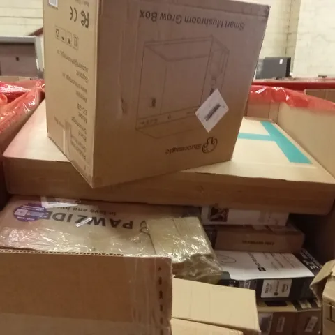 PALLET OF ASSORTED HOUSEHOLD GOODS AND PRODUCTS TO INCLUDE;MUSHROOM GROW BOX, KEYBOARD TRAY,TV