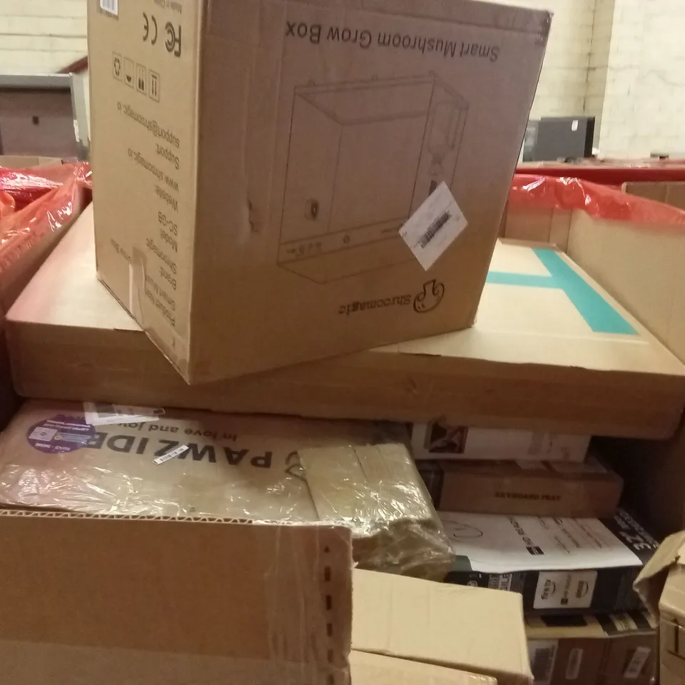 PALLET OF ASSORTED HOUSEHOLD GOODS AND PRODUCTS TO INCLUDE;MUSHROOM GROW BOX, KEYBOARD TRAY,TV