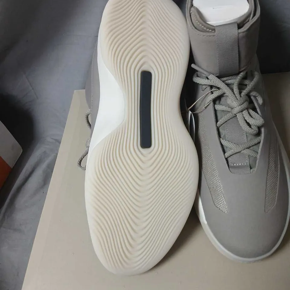 ADIDAS ATHLETICS II BASKETBALL HI HIGH-TOP SNEAKERS – GREY, UK 11.5