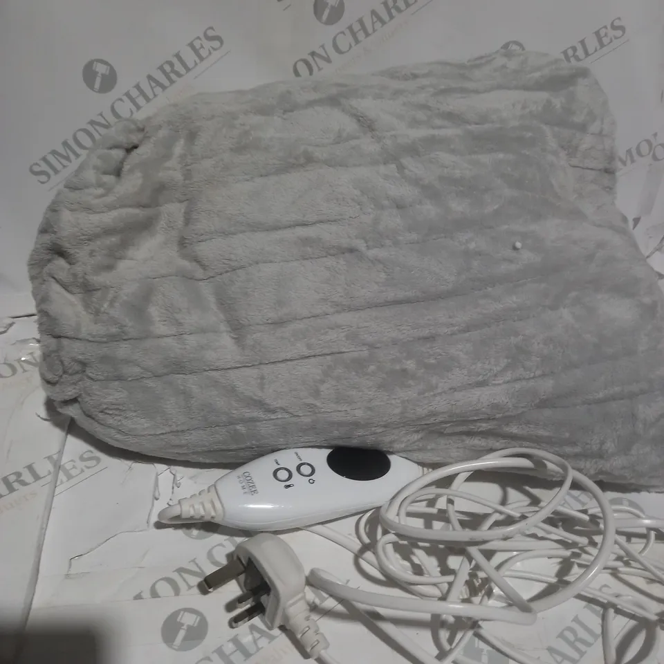 BOXED COZEE HOME VELVETSOFT HEATED THROW IN LIGHT GREY