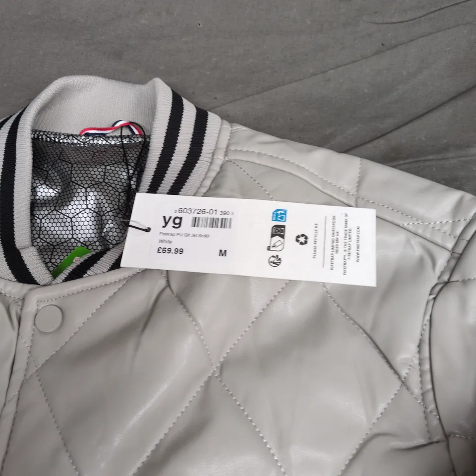 FIRETRAP MEN'S LIGHT GREY QUILTED BOMBER JACKET - SIZE UK M