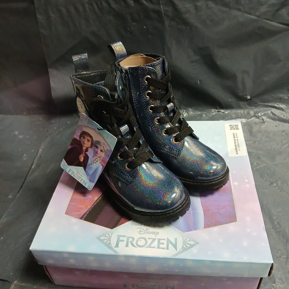 DISNEY FROZEN KIDS BOOTS – ANNA/ELSA PATCH, HOLOGRAPHIC BLACK FINISH SIZE 24