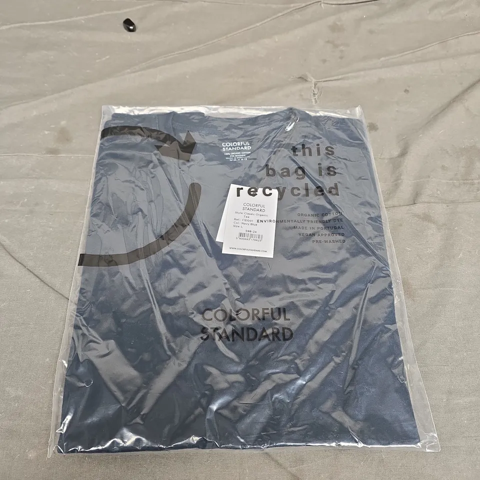 BAGGED COLORFUL STANDARD CLASSIC TEE - SIZE LARGE