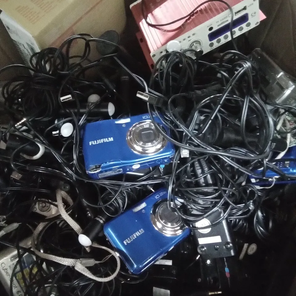 BOX OF ELECTRONICS INCLUDING CAMERAS, POWER AMPLIFIER AND CABLES