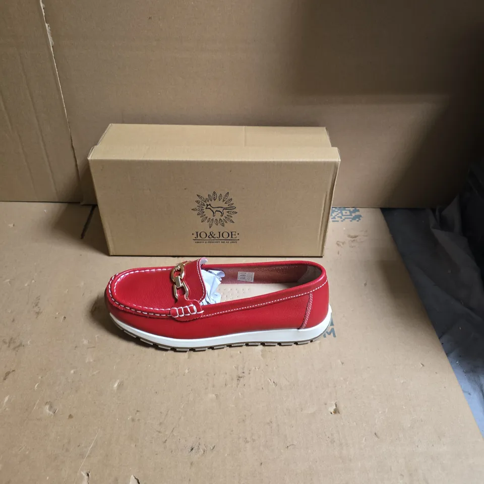 JO&JOE RED LEATHER LOAFERS, UK 7 – WOMEN'S