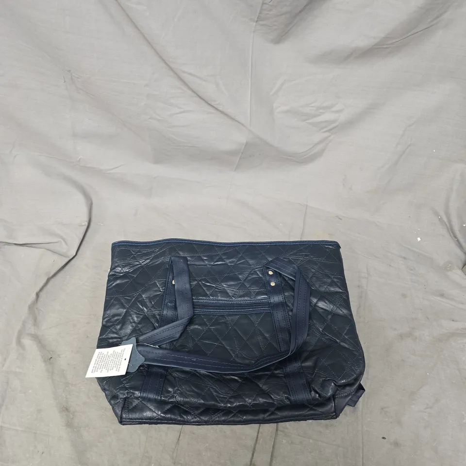 NAVY QUILTED HANDBAG WITH TOP HANDLES 