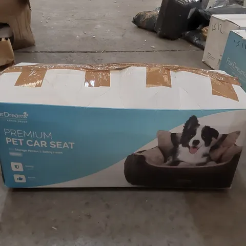 BOXED FURDREAMS PREMIUM PET CAR SEAT