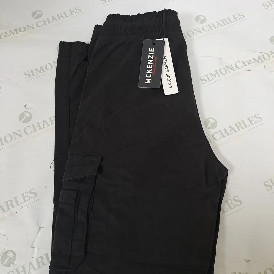MCKENZIE CARGO TROUSERS SIZE S