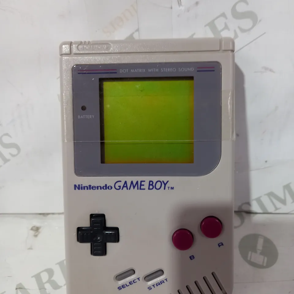 NINTENDO GAME BOY HANDHELD GAMES CONSOLE DMG-01
