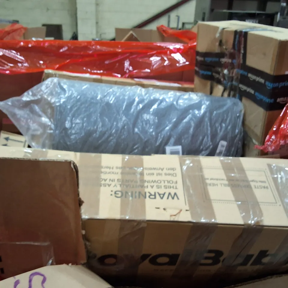 PALLET OF ASSORTED HOUSEHOLD GOODS AND PRODUCTS TO INCLUDE;BIKE,HEDGE TRIMMER,CUSHION