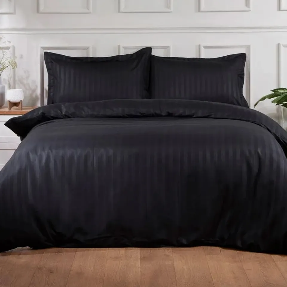 SATIN DUVET COVER SET SIZE KINGSIZE 2 STANDARD 