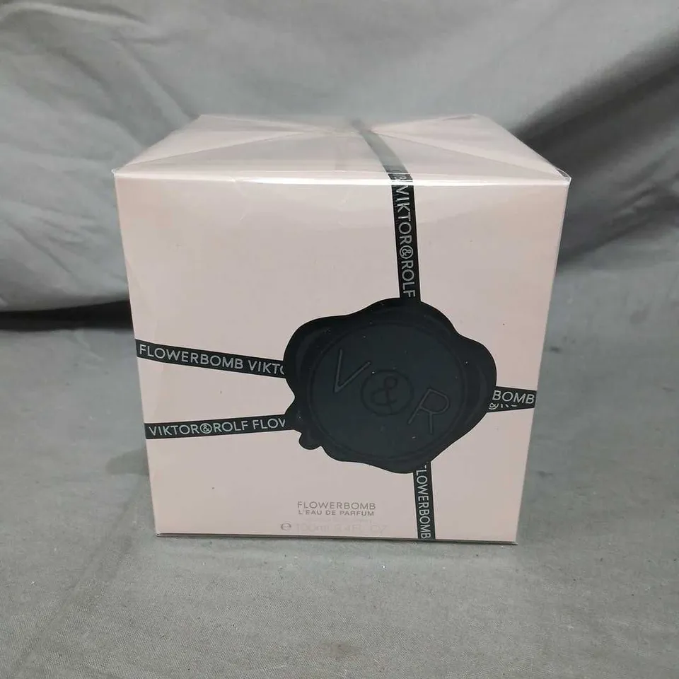 BOXED AND SEALED VIKTOR & ROLF FLOWERBOMB EAU DE PARFUM 100ML