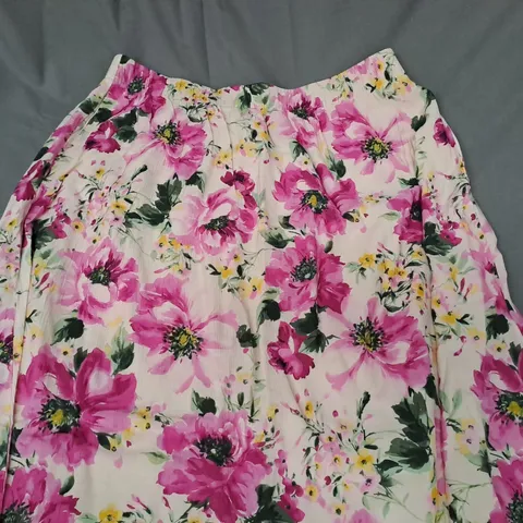 ABERCROMBIE & FITCH FLORAL PATTER SKIRT IN MULTICOLOUR SIZE XL