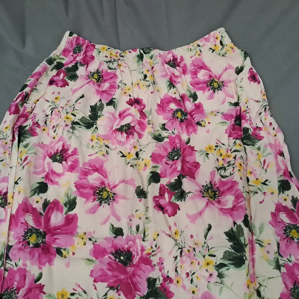 ABERCROMBIE & FITCH FLORAL PATTER SKIRT IN MULTICOLOUR SIZE XL