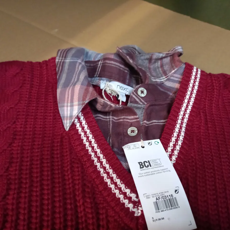 NEXT RED CHECK/KNITTED V NECK JUMPER COMBO - SMALL
