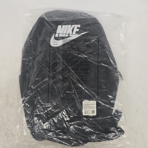 BAGGED NIKE BACKPACK IN BLACK