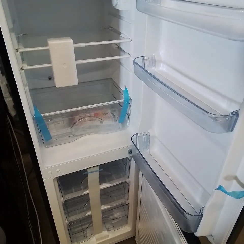 SWAN SR15690B 48CM WIDE, 50/50 SPLIT FRIDGE FREEZER - BLACK