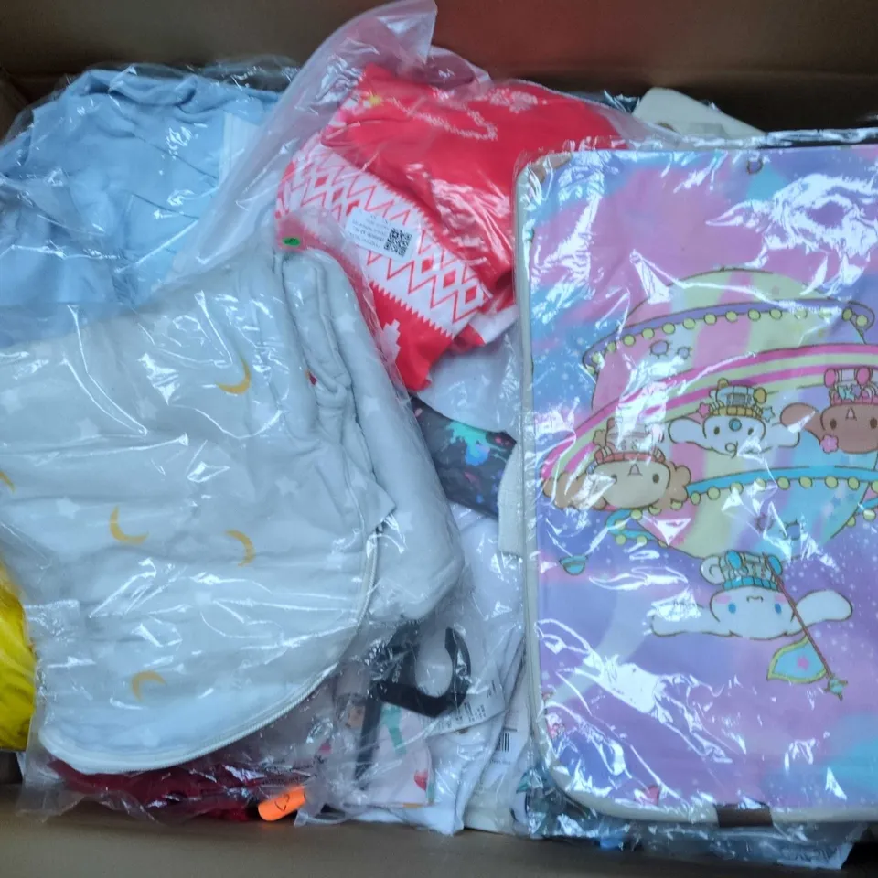 APPROXIMATELY 30 ASSORTED KIDS CLOTHING ITEMS IN VARIOUS STYLES, SIZES & COLOURS TO INCLUDE BRANDS SUCH AS M&S, SHEIN, NEXT, M&S, ETC - COLLECTION ONLY