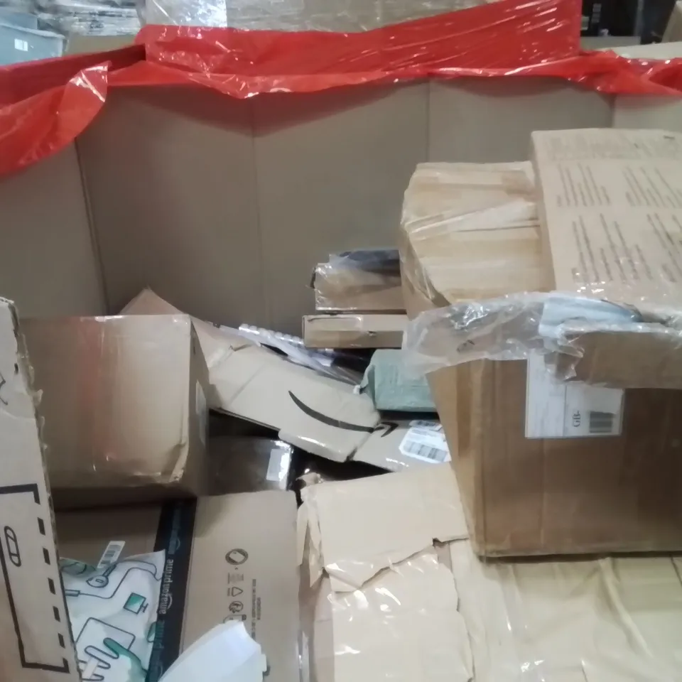 PALLET CONTAINING VARIOUS ASSORTED ITEMS TO INCLUDE:SPICE RACK, TELESCOPE, CLOCK,LED MONITOR AND OTHER ASSORTED ITEMS...