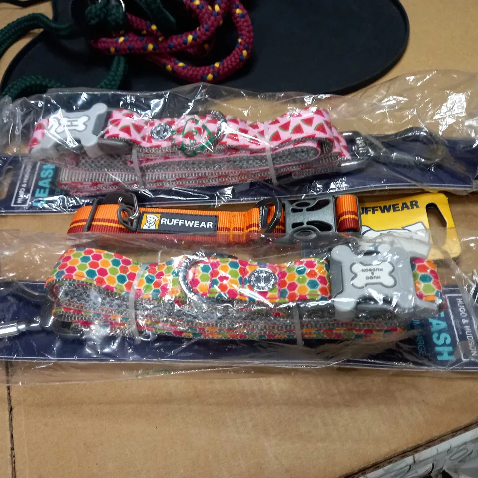 LOT OF APPROX 10 ASSORTED HOUSEHOLD/PET RELATED ITEMS TO INCLUDE: DOG LEADS, DOG COLLAR, DOG DISH MAT