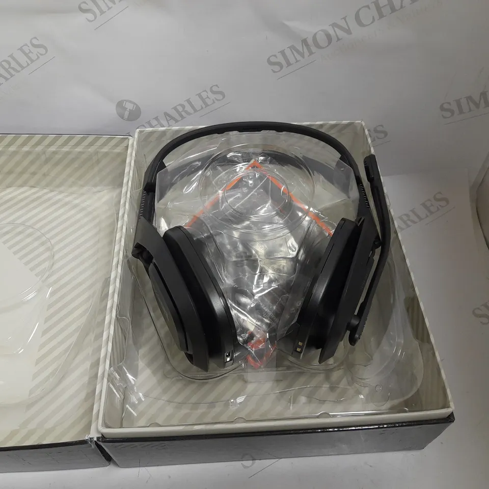 ASTRO GAMING A50 WIRELESS GAMING HEADSET