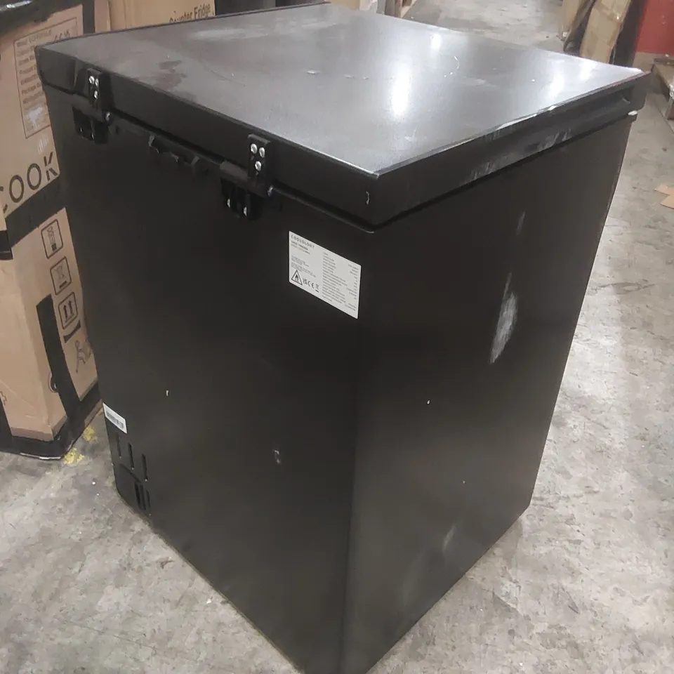 COOKOLOGY CCFZ142BK/E 142L FREESTANDING CHEST FREEZER – BLACK