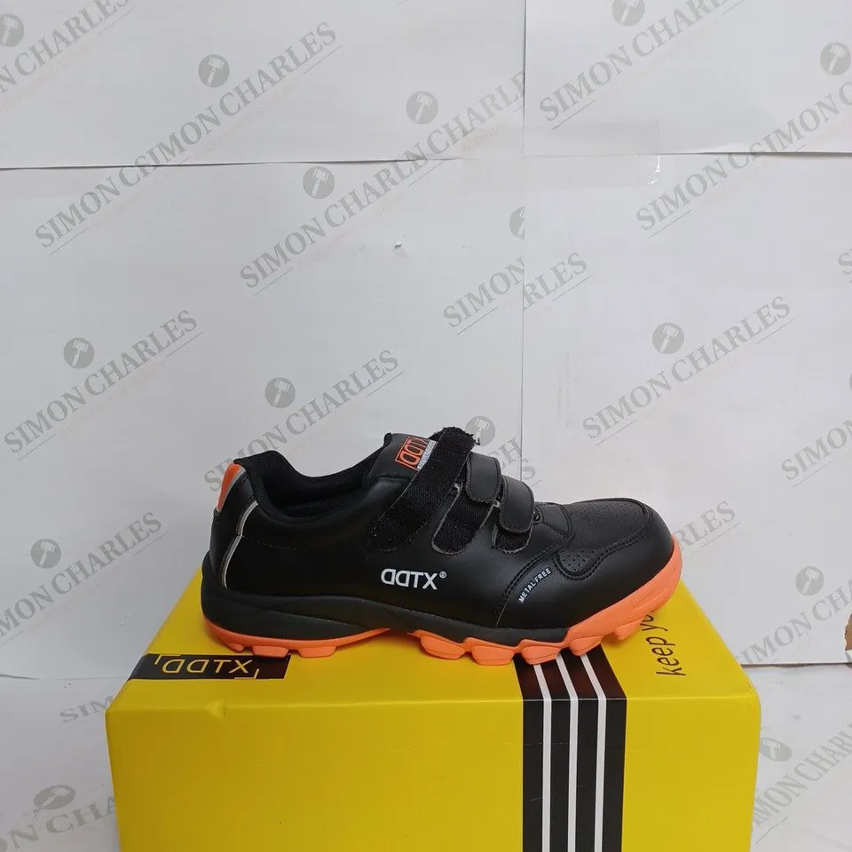DDTX STEAL TOE CAP BOOTS IN BLACK - UK 9 
