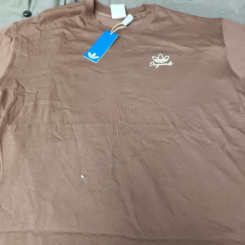 ADIDAS ORIGINALS GRAPHIC TEE - SIZE M 