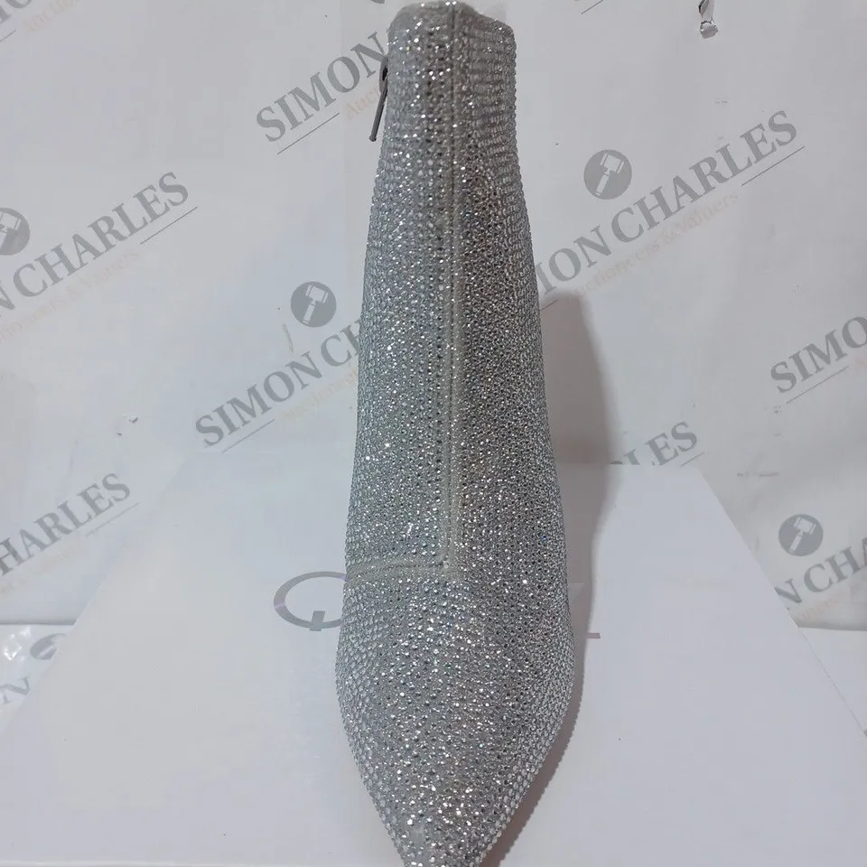 QUIZ SILVER SPARKLY HEELED SHOES - SIZE 4