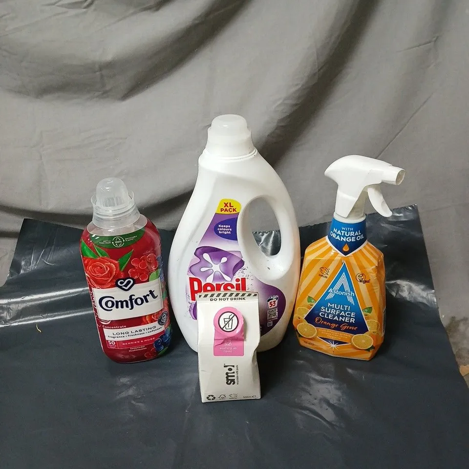 APPROXIMATELY 12 ASSORTED HOUSEHOLD ITEMS TO INCLUDE COMFORT, PERSIL, ASTONISH, SMOL ETC