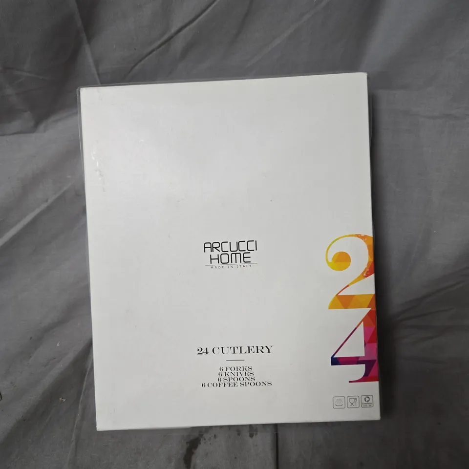 ARCUCCI HOME 24-PIECE CUTLERY SET – 6 FORKS, 6 KNIVES, 6 SPOONS, 6 COFFEE SPOONS