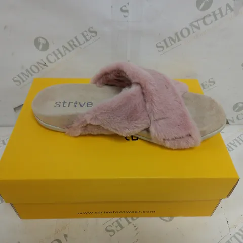 boxed strive nora pink sizes 7
