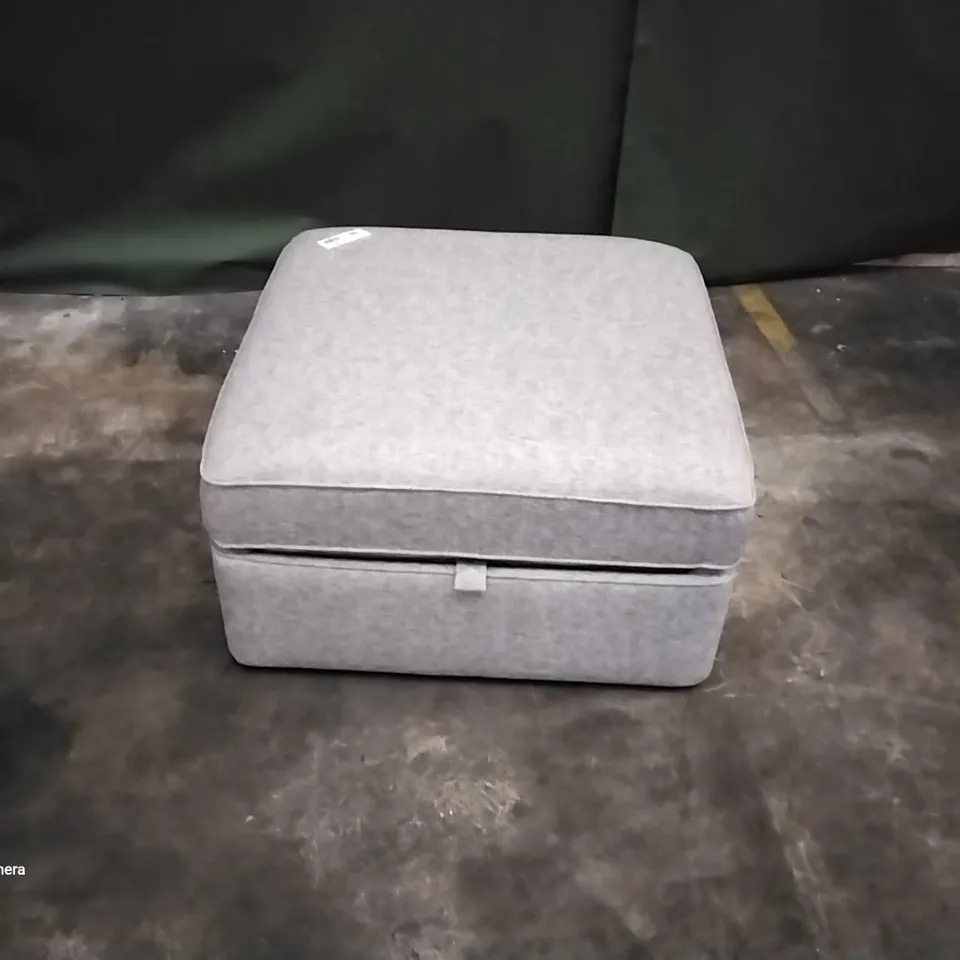 QUALITY DESIGNER LARGE SQUARE DESIGNER FOOT STOOL