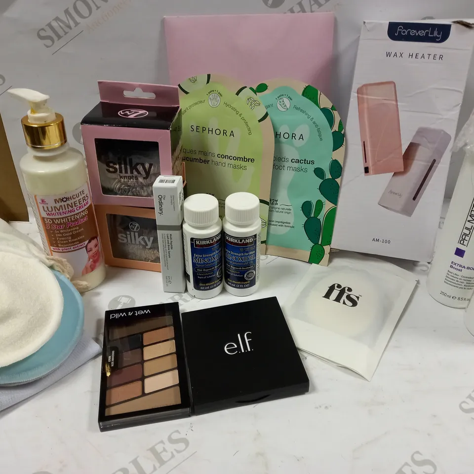 ASSORTED HEALTH AND BEAUTY ITEMS APPROX. 30 ITEMS 