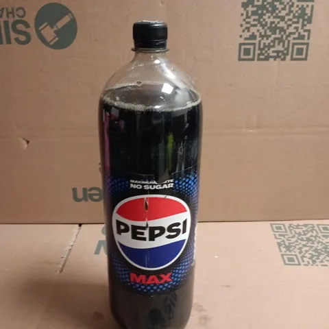 LOT OF 6 BOTTLES OF PEPSI MAX 2L PER BOTTLE