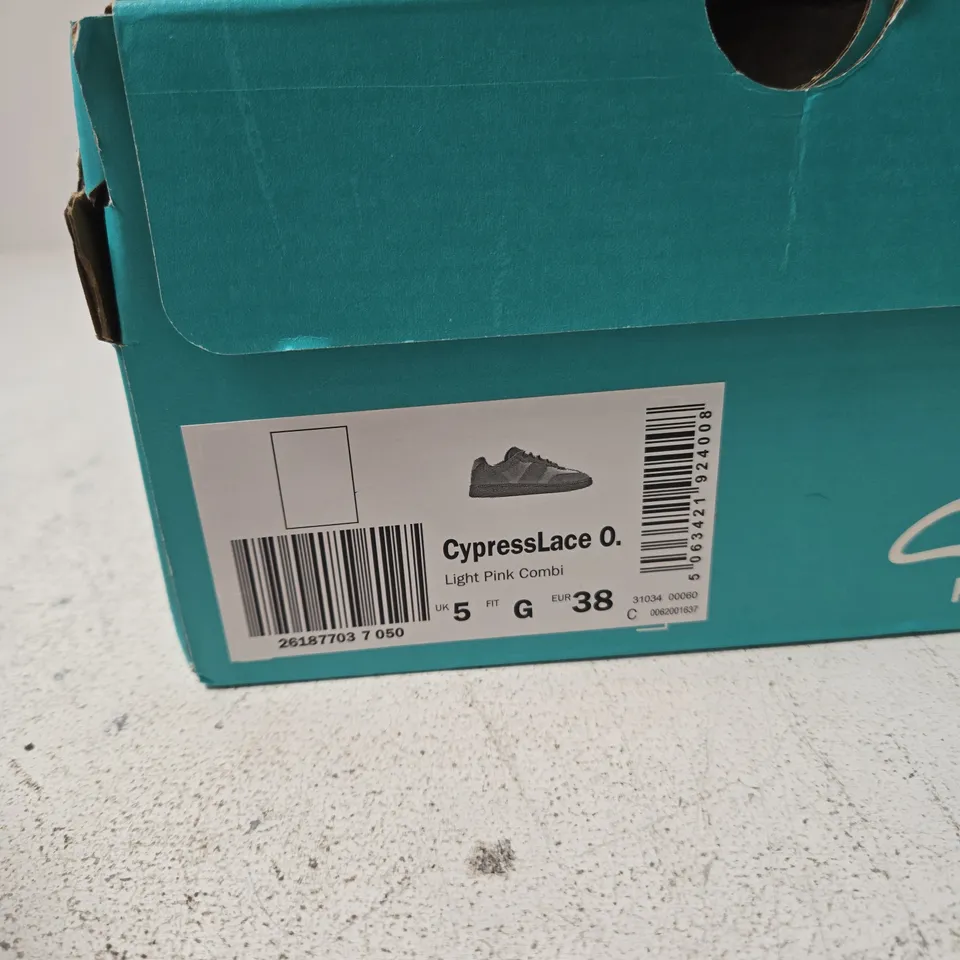 UK 5 CLARKS KIDS PINK SUEDE TRAINERS (EU 38)