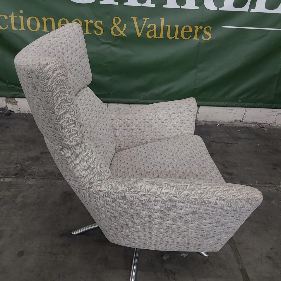 QUALITY BRITISH DESIGNER LOUNGE Co JACOB SWIVEL CHAIR DIAMOND IVORY FABRIC 